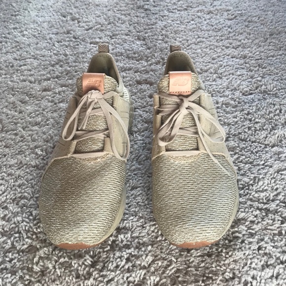 New Balance Tennis Shoes - Picture 2 of 6